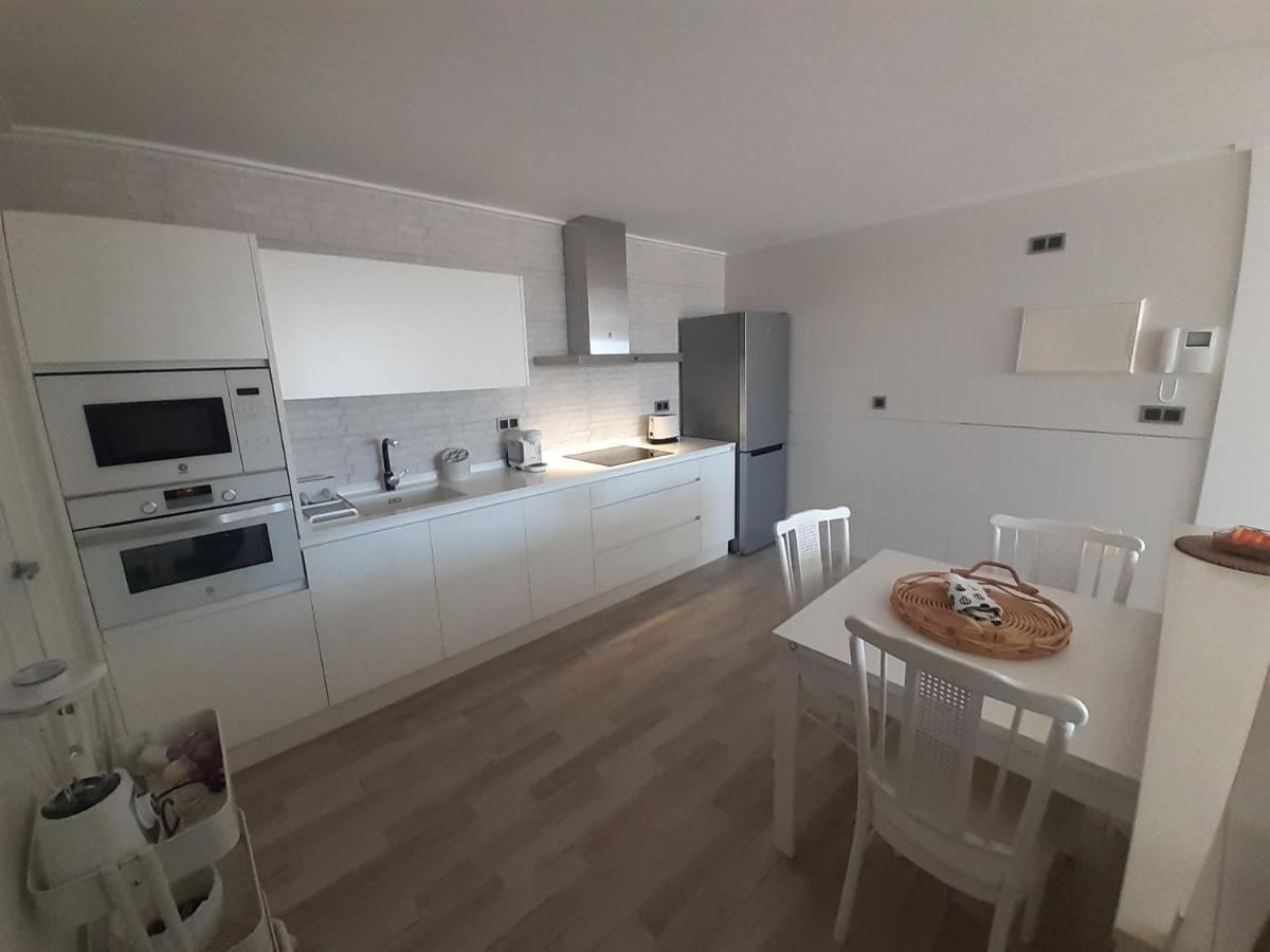 Apartamento En Aguilas Con Amplia Terraza Y Piscina Екстериор снимка