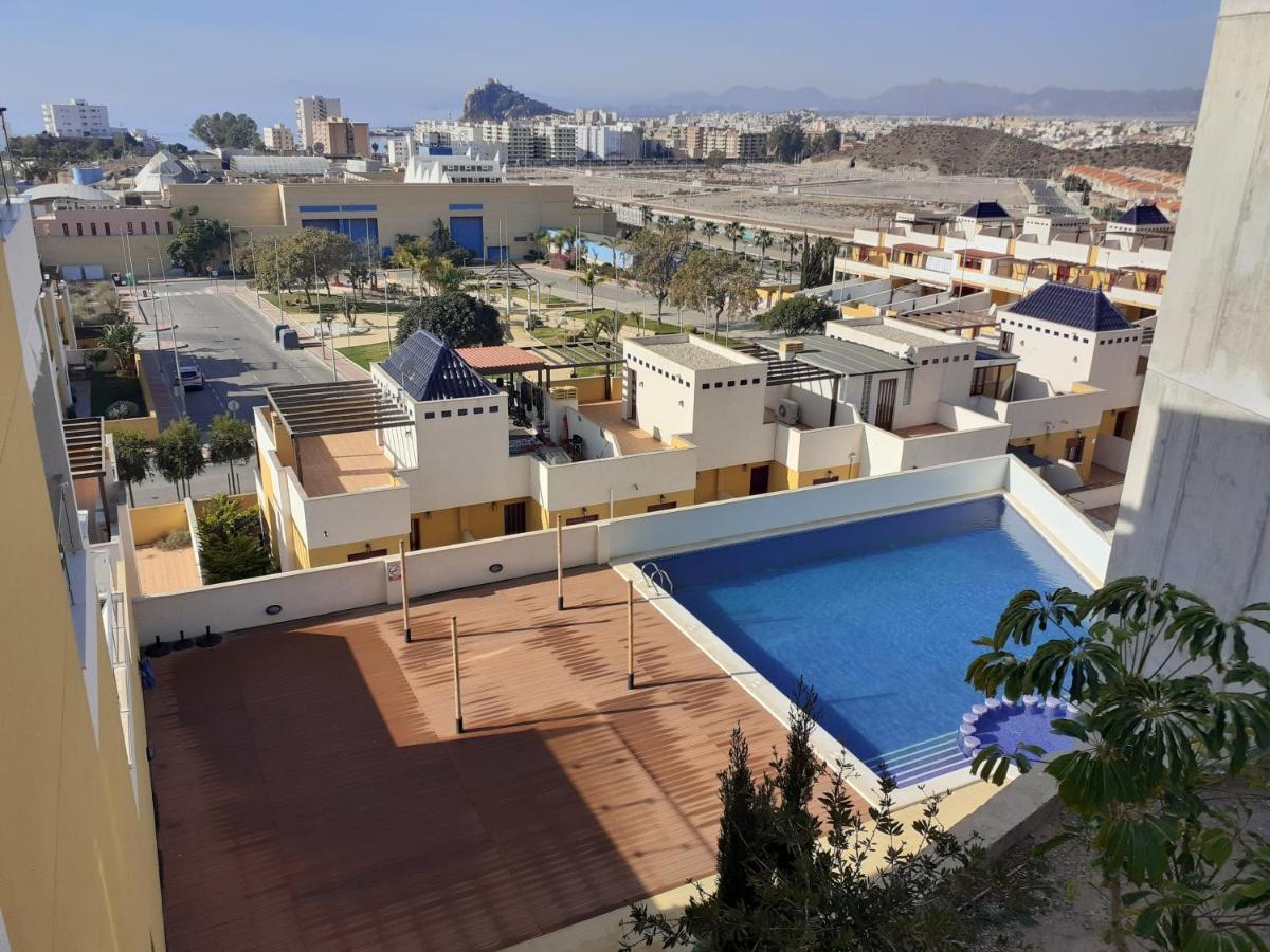 Apartamento En Aguilas Con Amplia Terraza Y Piscina Екстериор снимка